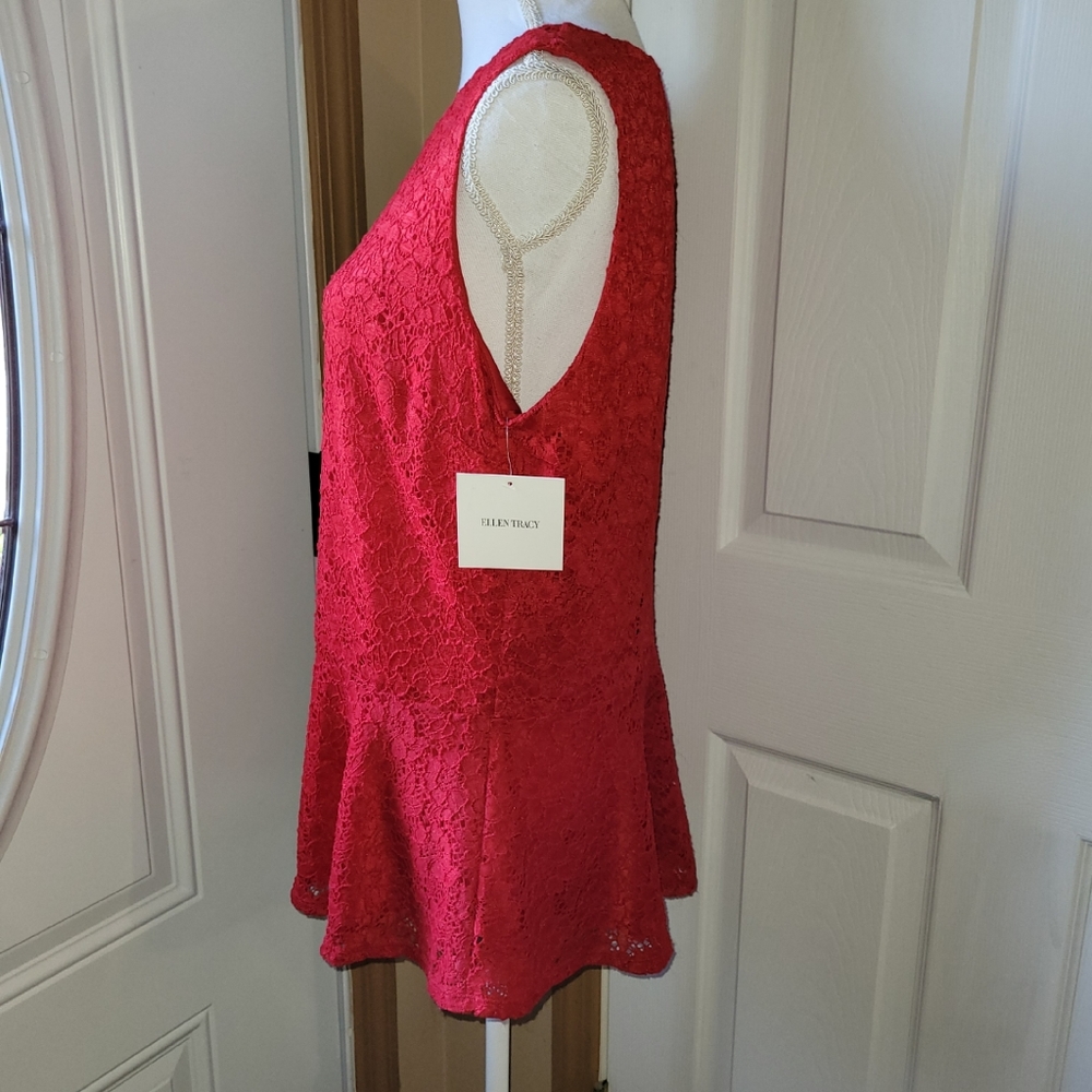 NWT Red Floral Lace Sleeveless Peplum Top Ellen Tracy Size Medium - Picture 8 of 15